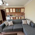 בית נופש Bg & Aparts קס